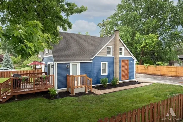 $374,900 | 411 Edward Court, Des Plaines, IL 60016