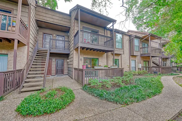 $1,500 | 11711 Memorial Drive, Unit 389, Houston, TX 77024