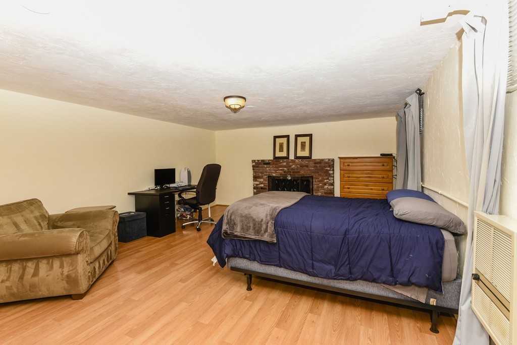 4 Standish Way Canton, MA 02021 - Photo 16 of 20 Gallery Image 16