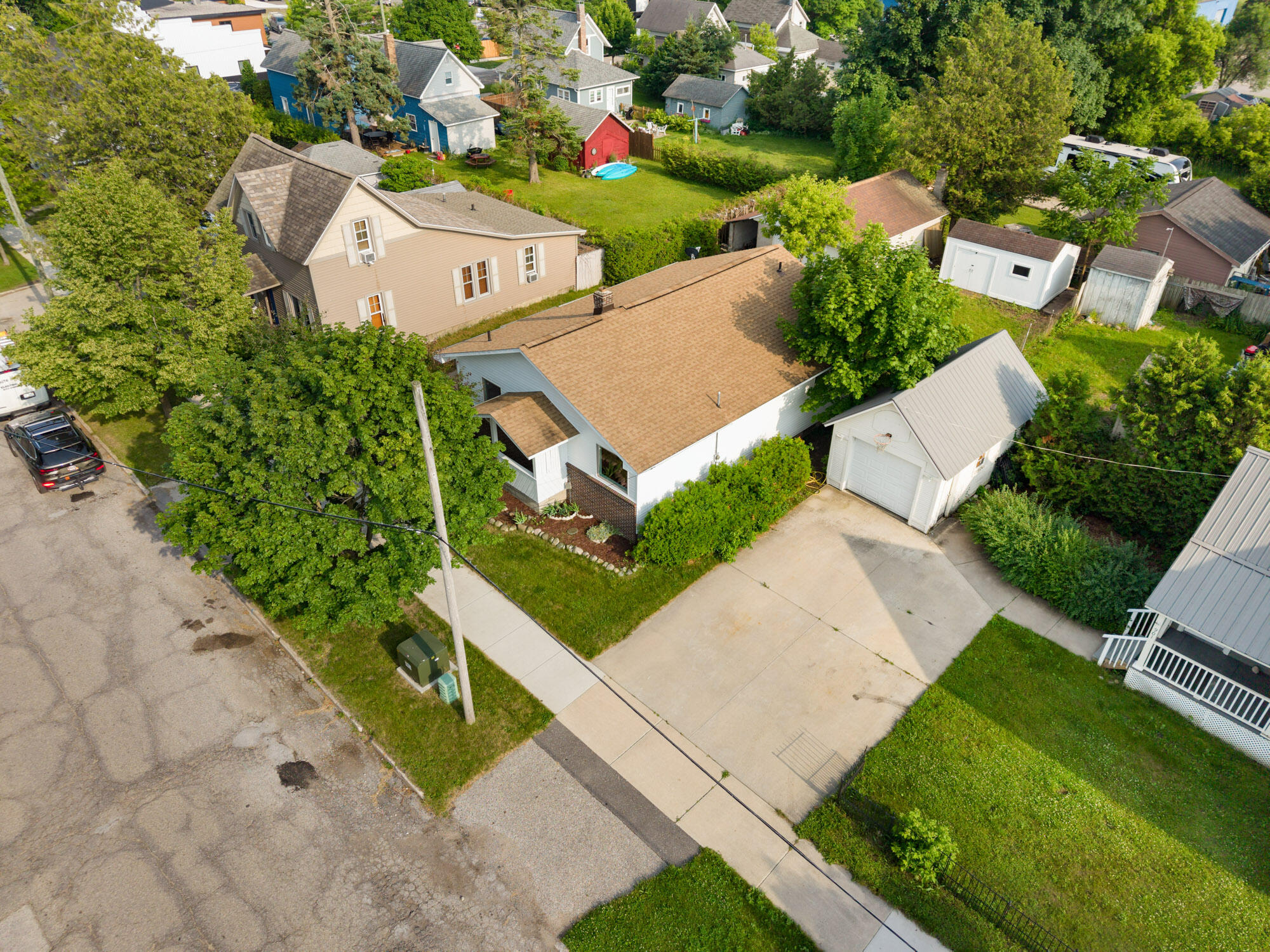 112 Fulton Street Petoskey, MI 49770 - Photo 36 of 37 DJI_20260630183340_0548_D