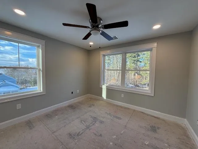 $899,900 | 15 Nash Lane, Epsom, NH 03234