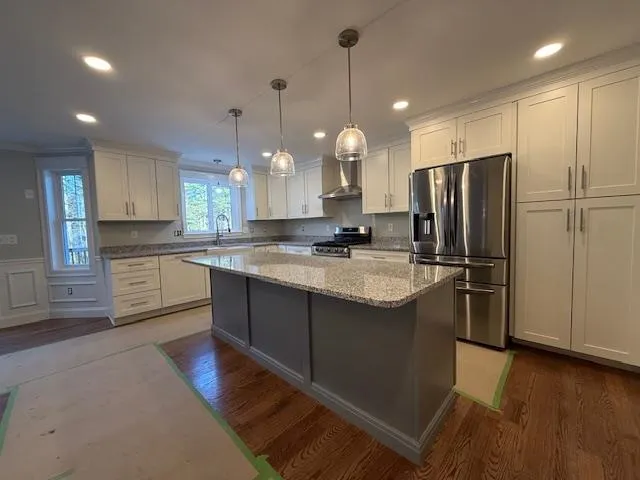 $899,900 | 15 Nash Lane, Epsom, NH 03234