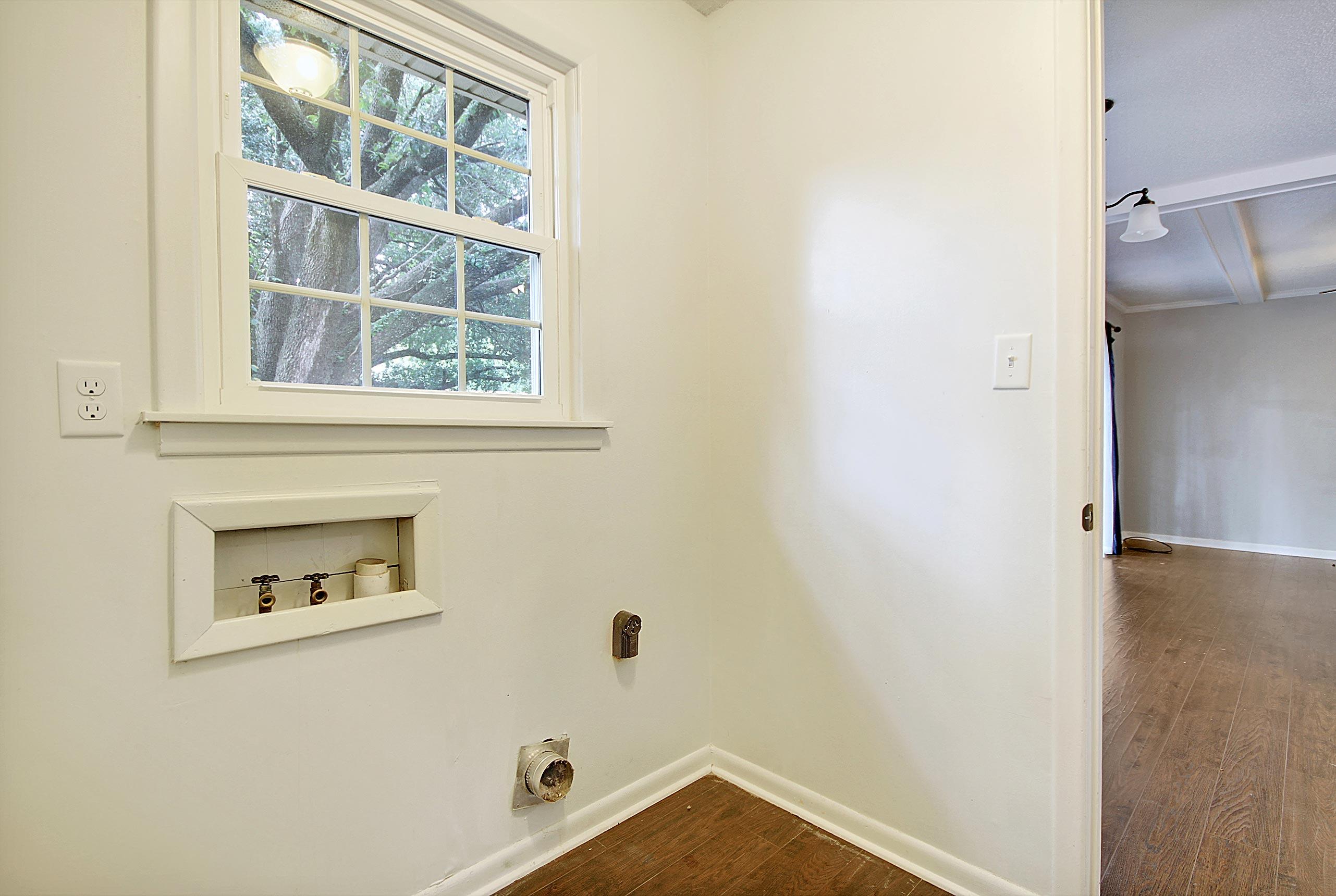 109 Sandtrap Road Summerville, SC 29483 - Photo 13 of 16 Laundry Room