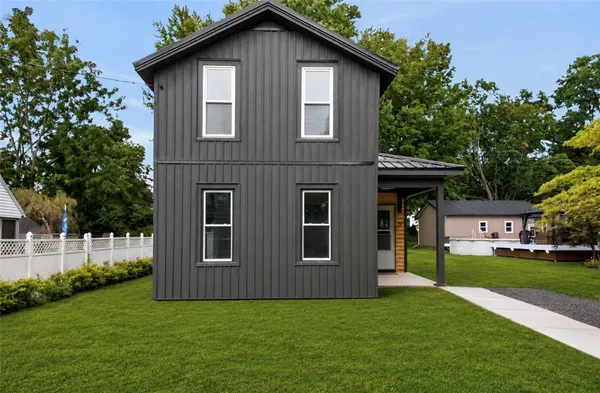 $199,900 | 9 Chestnut Street, Phelps, NY 14532