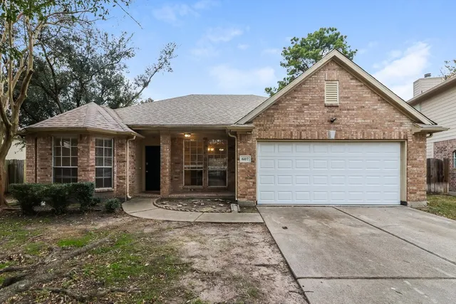 $1,905 | 607 Loggers Chase Court, Spring, TX 77386