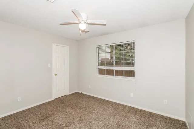 $1,910 | 607 Loggers Chase Court, Spring, TX 77386