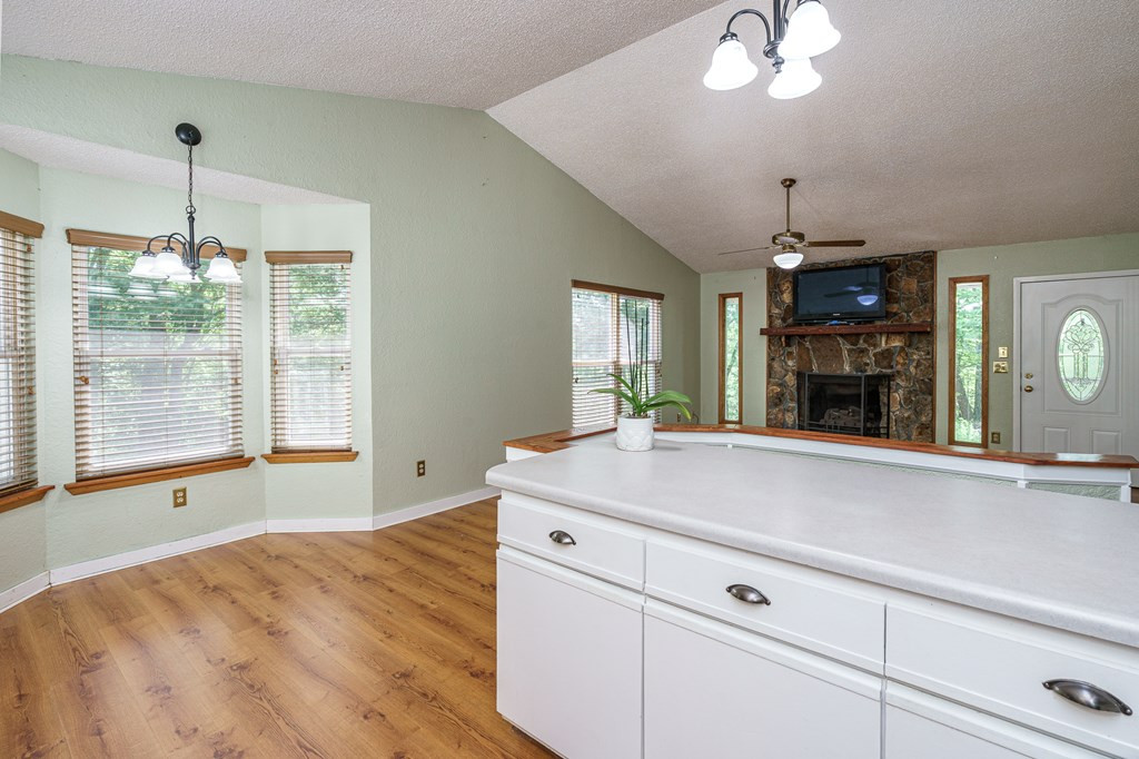 71 Mountain Laurel Road Murphy, NC 28906 - Photo 8 of 42 Gallery Image 8