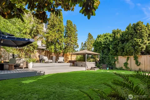 $2,900,000 | 1012 2nd Avenue West, Seattle, WA 98119