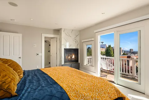 $2,900,000 | 1012 2nd Avenue West, Seattle, WA 98119