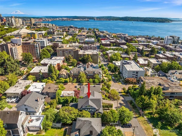 $2,900,000 | 1012 2nd Avenue West, Seattle, WA 98119