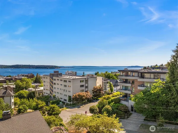 $2,900,000 | 1012 2nd Avenue West, Seattle, WA 98119