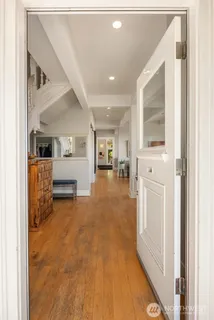 $2,900,000 | 1012 2nd Avenue West, Seattle, WA 98119