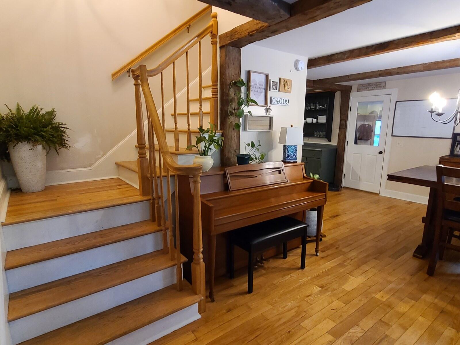 81 Raspberry Lane Bridgton, ME 04009 - Photo 40 of 93 27 stairway piano 1_1600x1200