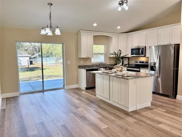 $284,450 | 9309 Southeast Highway 42, Summerfield, FL 34491