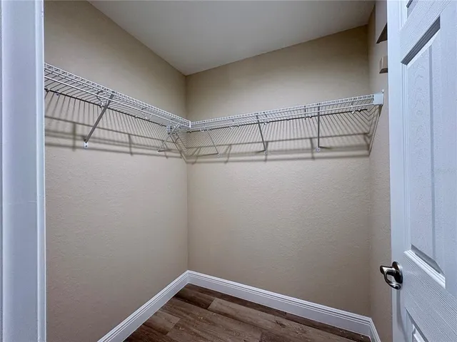 $284,450 | 9309 Southeast Highway 42, Summerfield, FL 34491