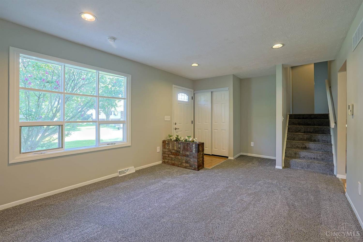 1379 Naegele Road Amelia, OH 45102 - Photo 5 of 39 Gallery Image 5