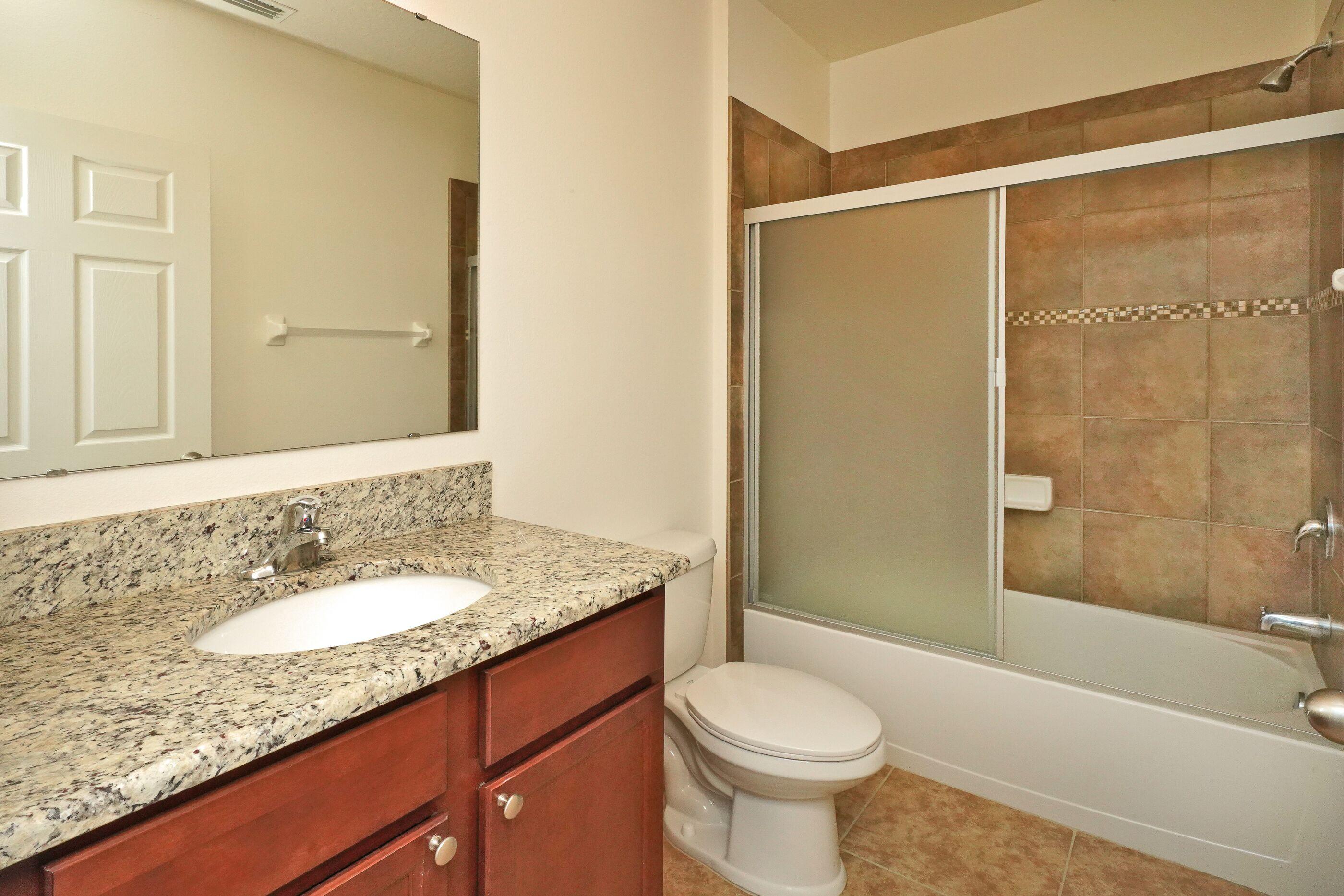 740 Fiddleleaf Circle Melbourne, FL 32904 - Photo 13 of 22 Bathroom 2