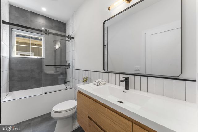 $1,505,000 | 1235 Franklin Street Northeast, Washington, DC 20017