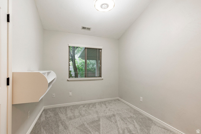 775 Lazy Oak Way Sandy, UT 84070 - Photo 17 of 49