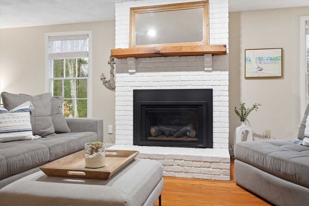 11 Perley Lane Boxford, MA 01921 - Photo 15 of 42