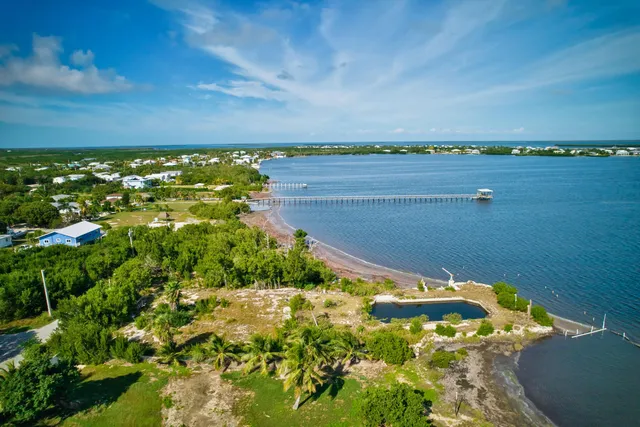 a view of an ocean beach