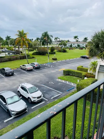 $1,999 | 4080 Tivoli Court, Unit 307, Lake Worth, FL 33467