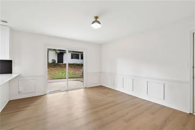 $579,900 | 3844 Lake Drive Southeast, Smyrna, GA 30082