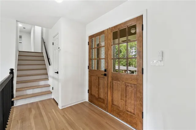 $579,900 | 3844 Lake Drive Southeast, Smyrna, GA 30082