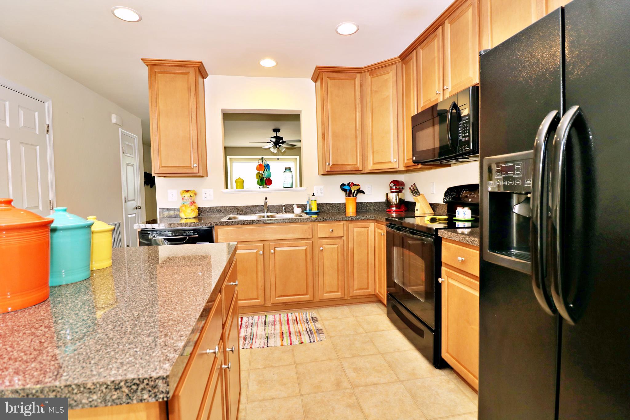 18 Baltic Lane Ranson, WV 25438 - Photo 11 of 24 Kitchen