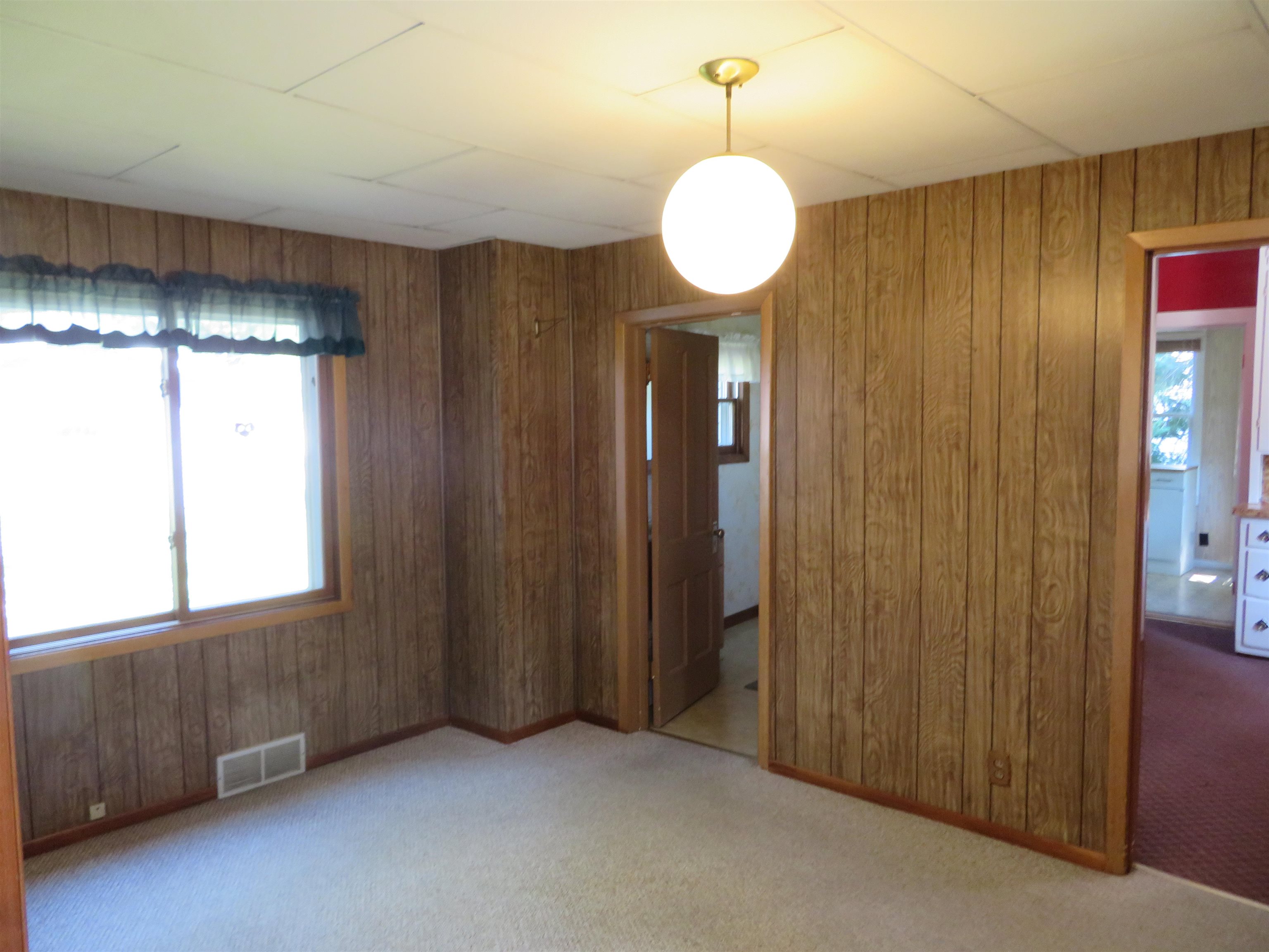 502 North Scott Street Merrill, WI 54452 - Photo 12 of 40