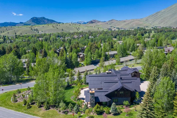 $12,995,000 | 100 Fairway Road, Sun Valley, ID 83353