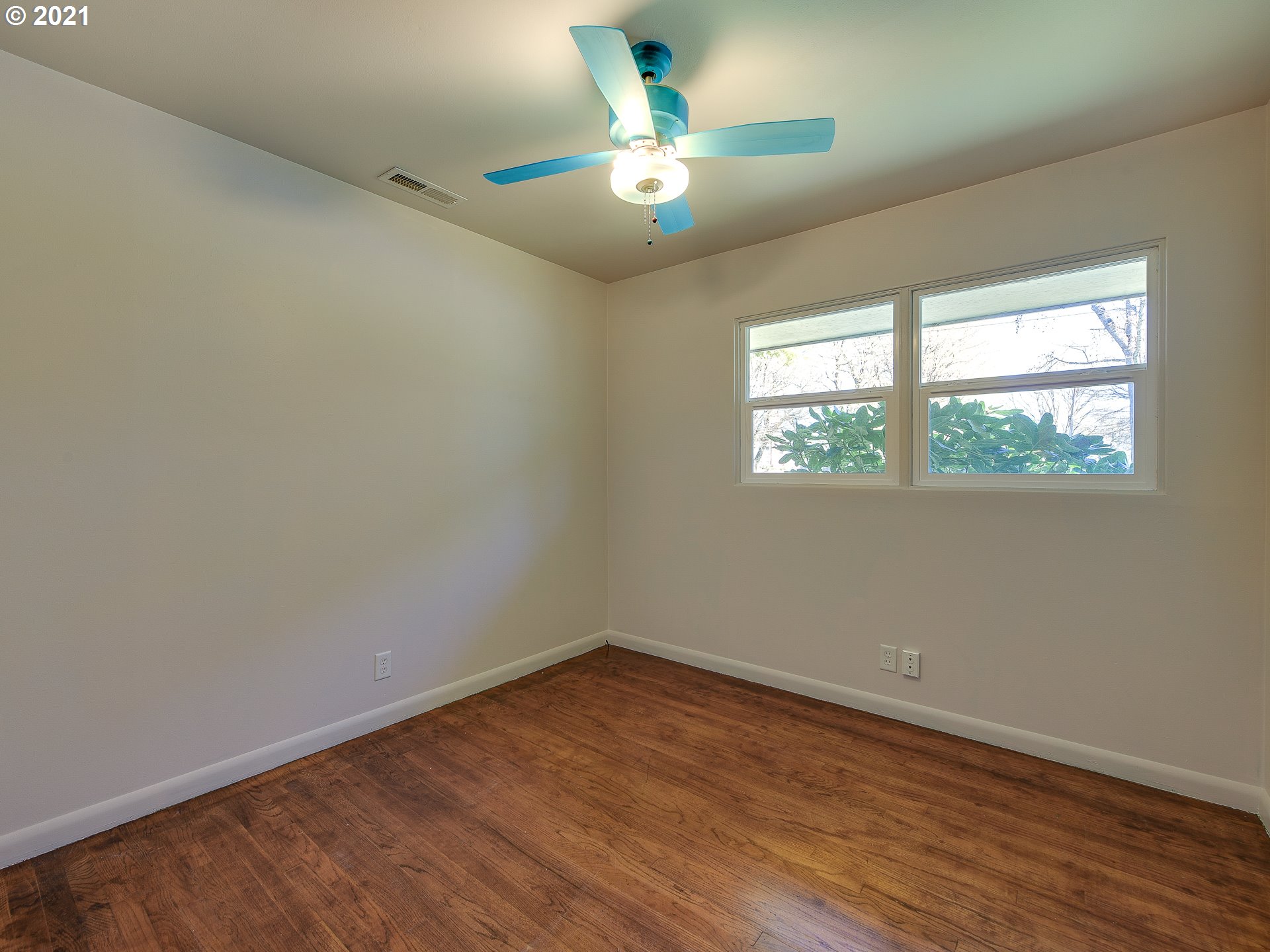 2639 Harding Street Longview, WA 98632 - Photo 26 of 32 Gallery Image 26