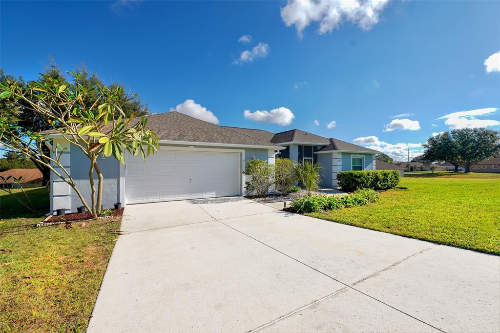 14345 Sanhatchee Street Clermont, FL 34711 - Photo 3 of 31