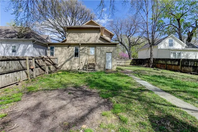 $189,750 | 508 South Willow Street, Ottawa, KS 66067