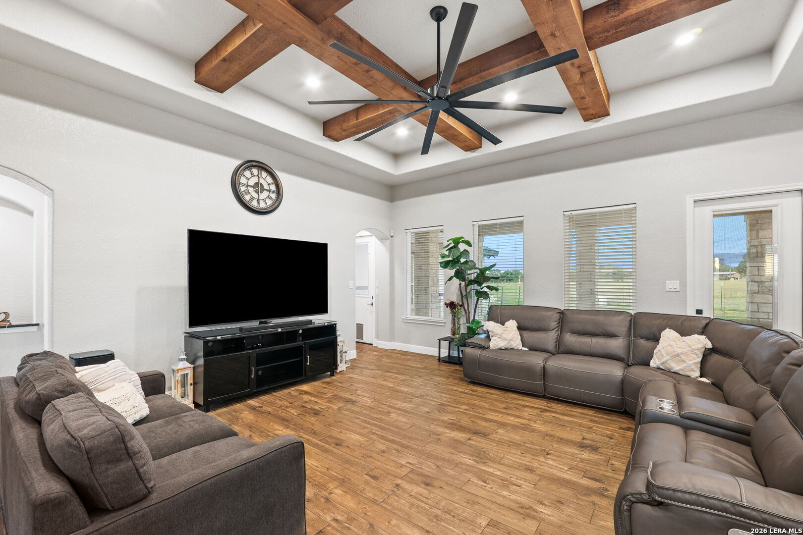 137 Ranchers Way Floresville, TX 78114 - Photo 11 of 46