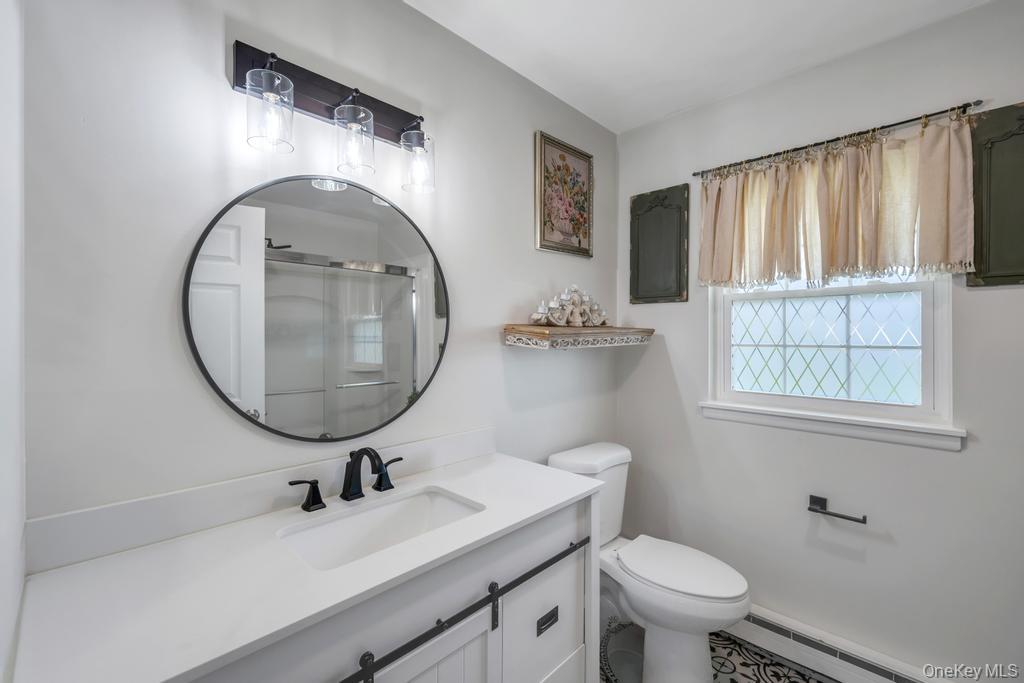 248 Newcastle Court, Unit A Ridge, NY 11961 - Photo 17 of 40