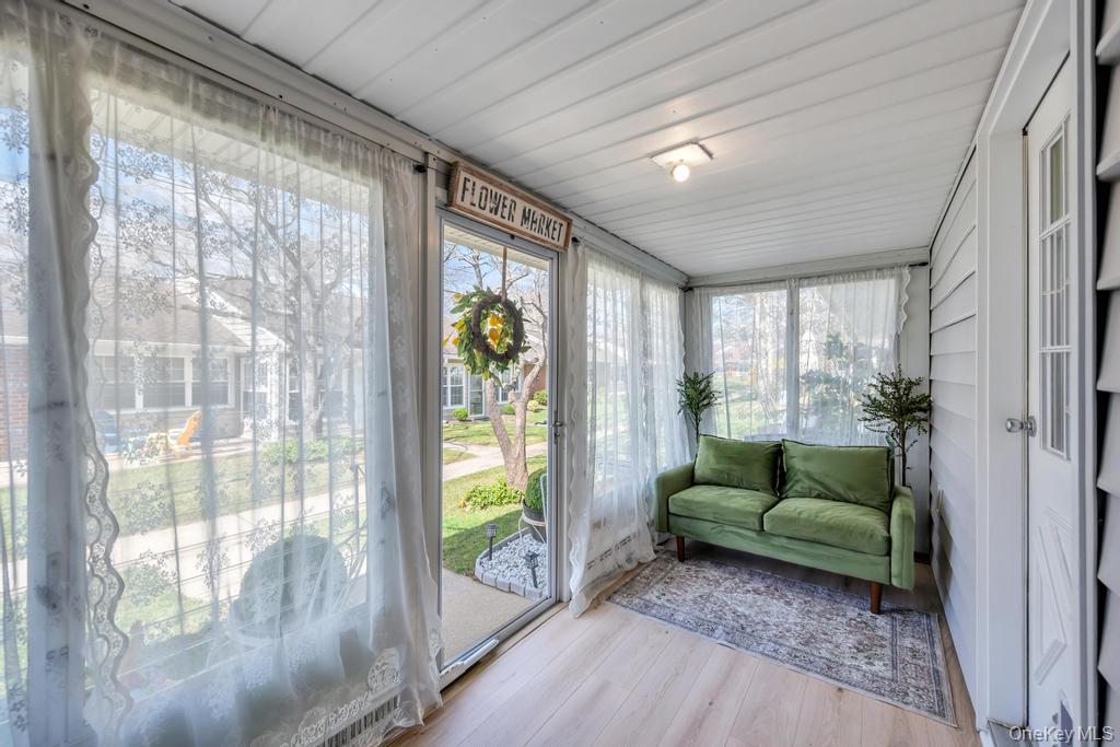 248 Newcastle Court, Unit A Ridge, NY 11961 - Photo 21 of 40