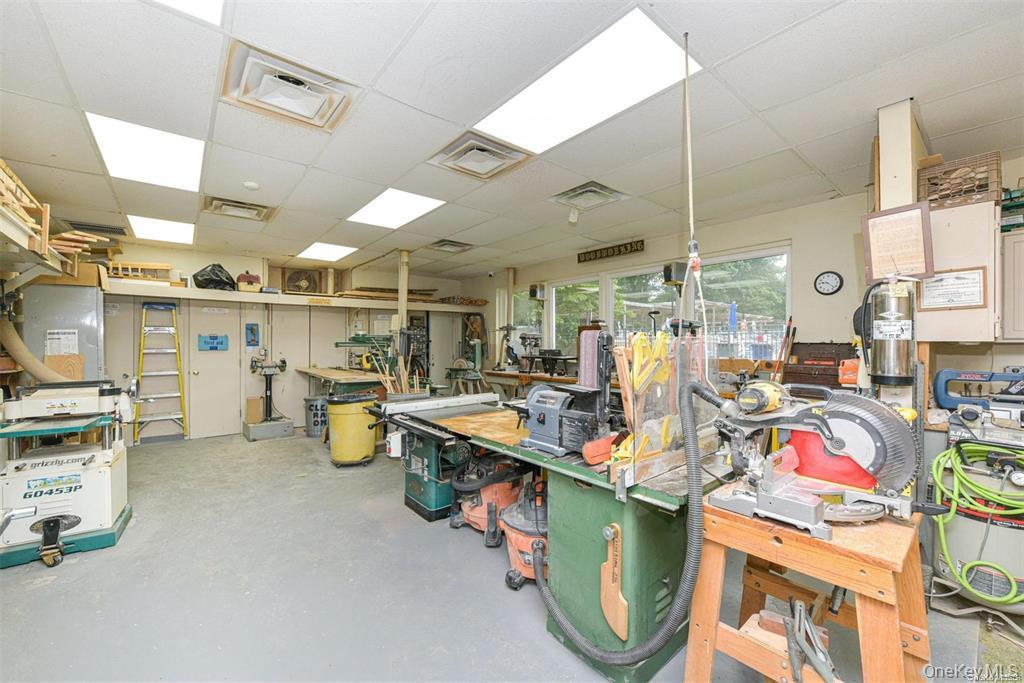 248 Newcastle Court, Unit A Ridge, NY 11961 - Photo 37 of 40