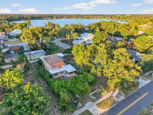 $240,000 | 229 Ave B Northeast, Winter Haven, FL 33881