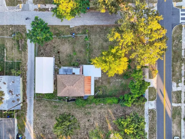 $240,000 | 229 Ave B Northeast, Winter Haven, FL 33881