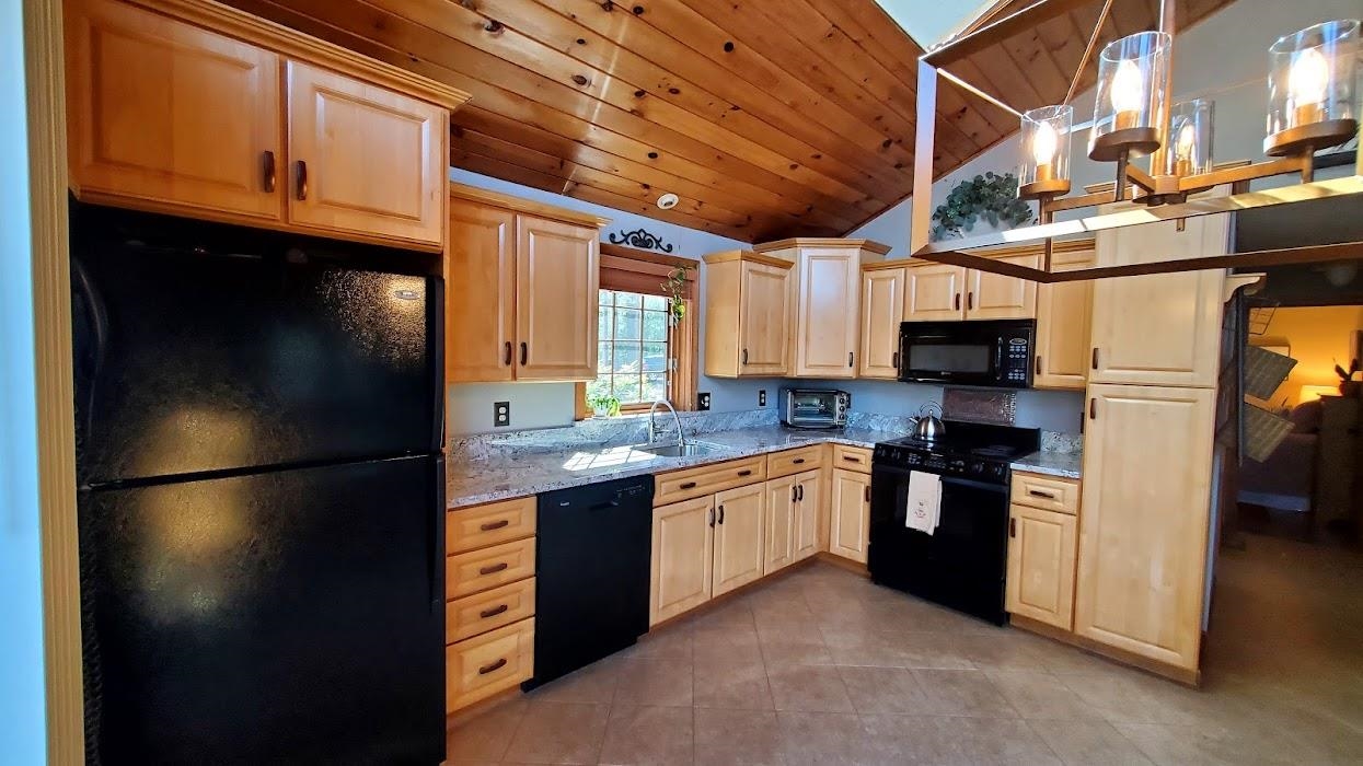 206 Varney Road Barnstead, NH 03225 - Photo 4 of 40