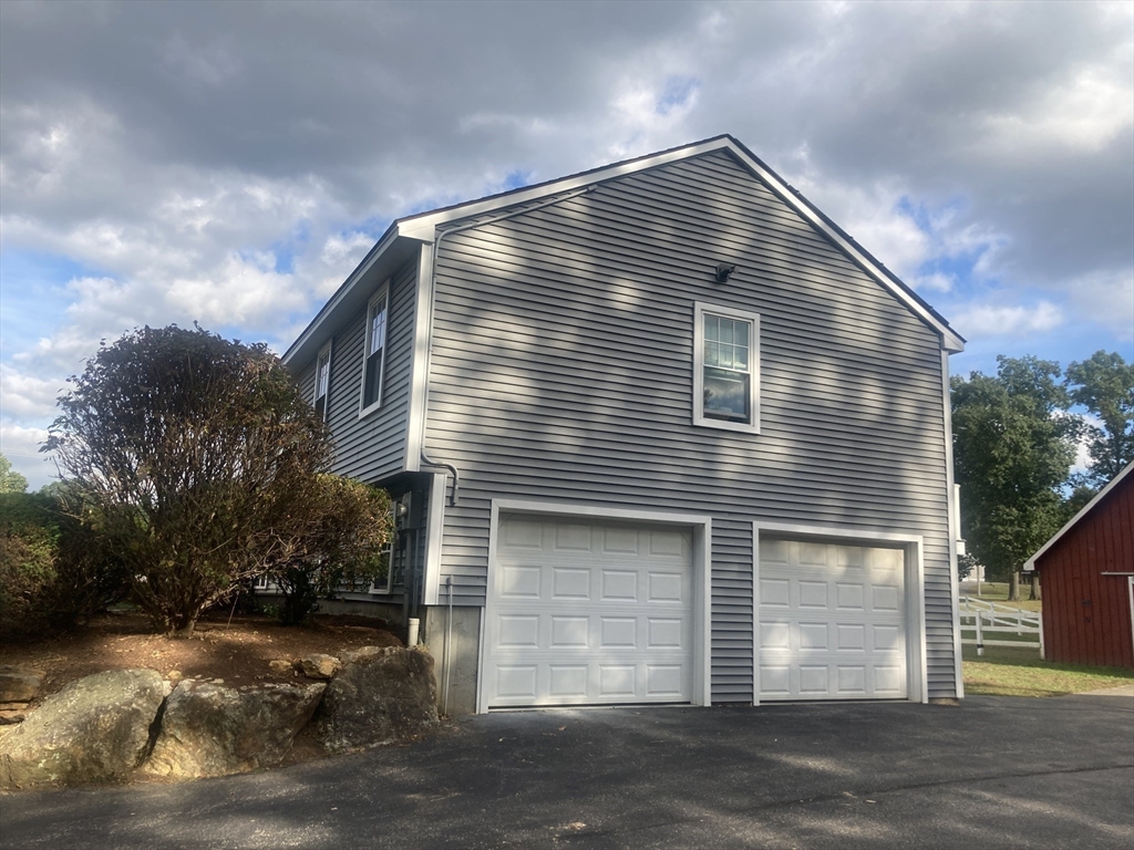 29 Ravine Road New Braintree, MA 01531 - Photo 14 of 39 Gallery Image 14