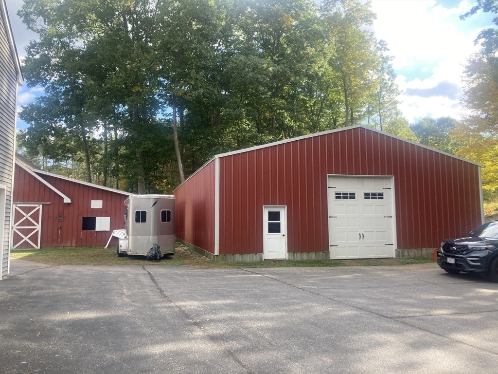 29 Ravine Road New Braintree, MA 01531 - Photo 15 of 39 Gallery Image 15