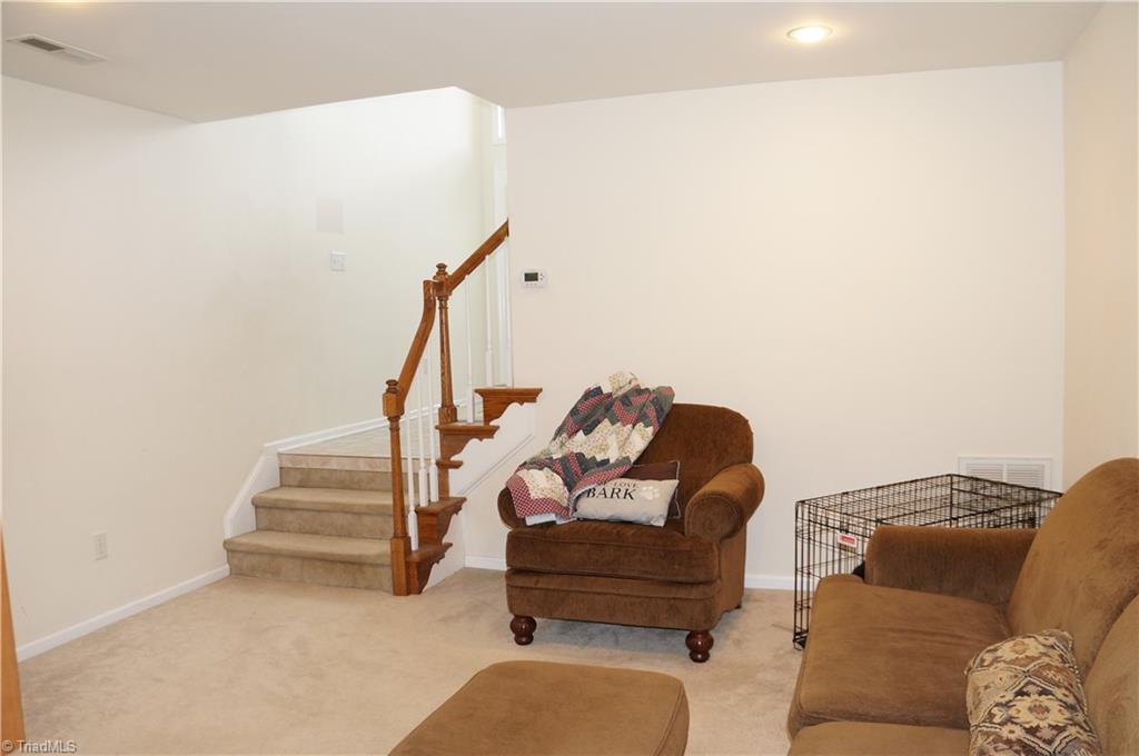 4325 Riverside Drive Clemmons, NC 27012 - Photo 4 of 27 Gallery Image 4