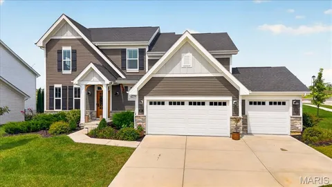 $700,000 | 401 Burnley Drive, O'Fallon, MO 63368