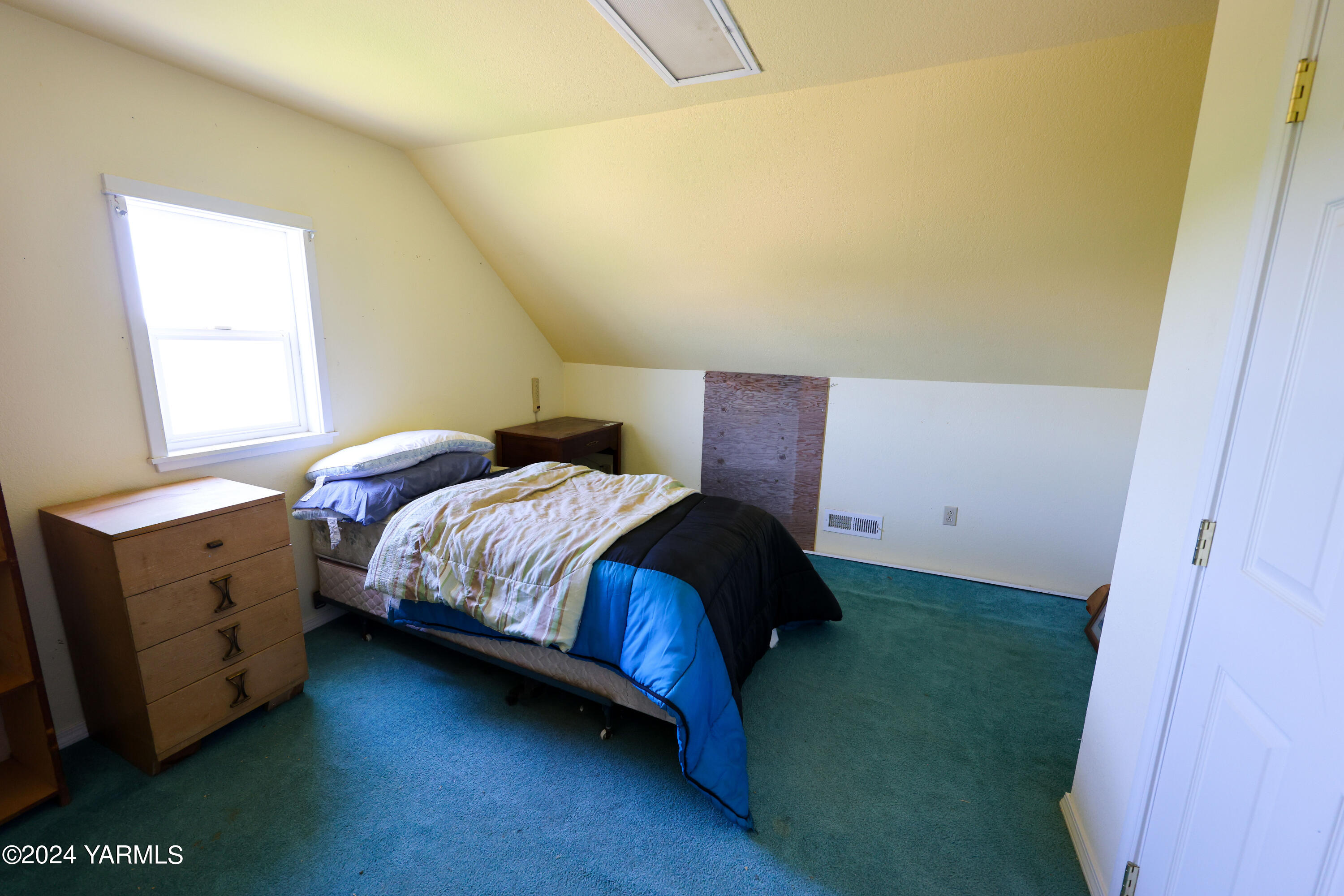 2200 Forsell Road Grandview, WA 98930 - Photo 15 of 30 Bedroom 3