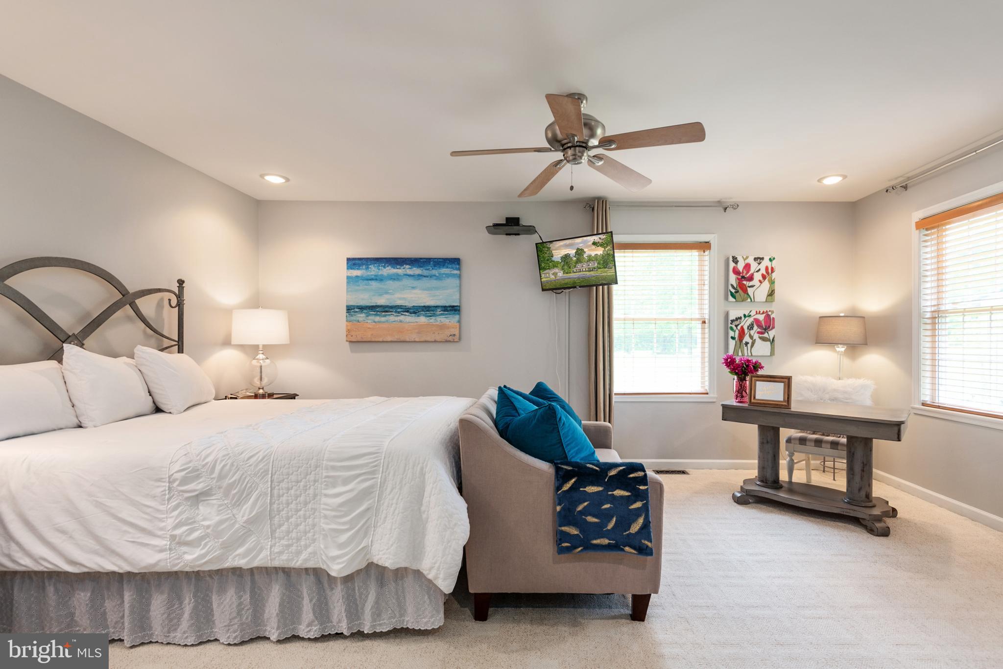 14180 Round Hill Road King George, VA 22485 - Photo 27 of 59 Master Bedroom with Ceiling Fan