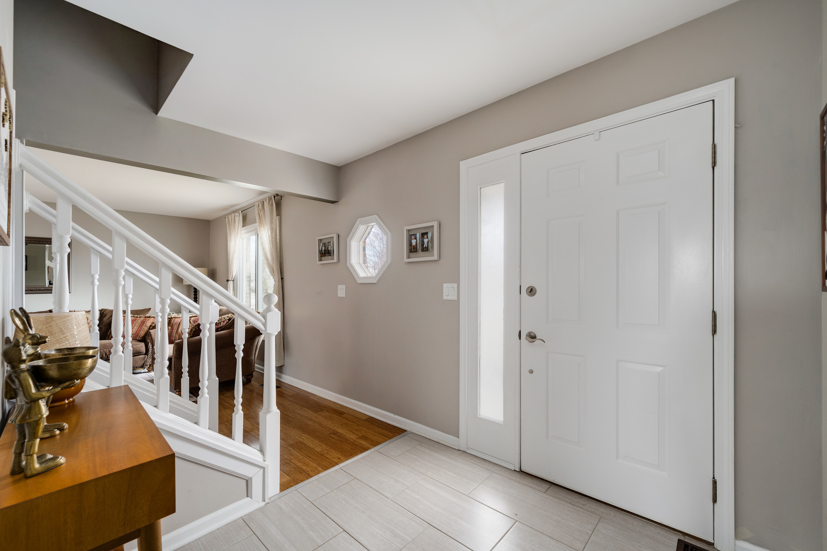 710 Noah Terrace Mount Prospect, IL 60056 - Photo 3 of 26