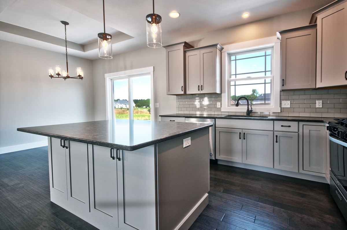 825 Ridgeview Drive Goshen, IN 46526 - Photo 5 of 31 Gallery Image 5