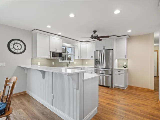 $249,900 | 3125 Castlebury Place, Galesburg, IL 61401